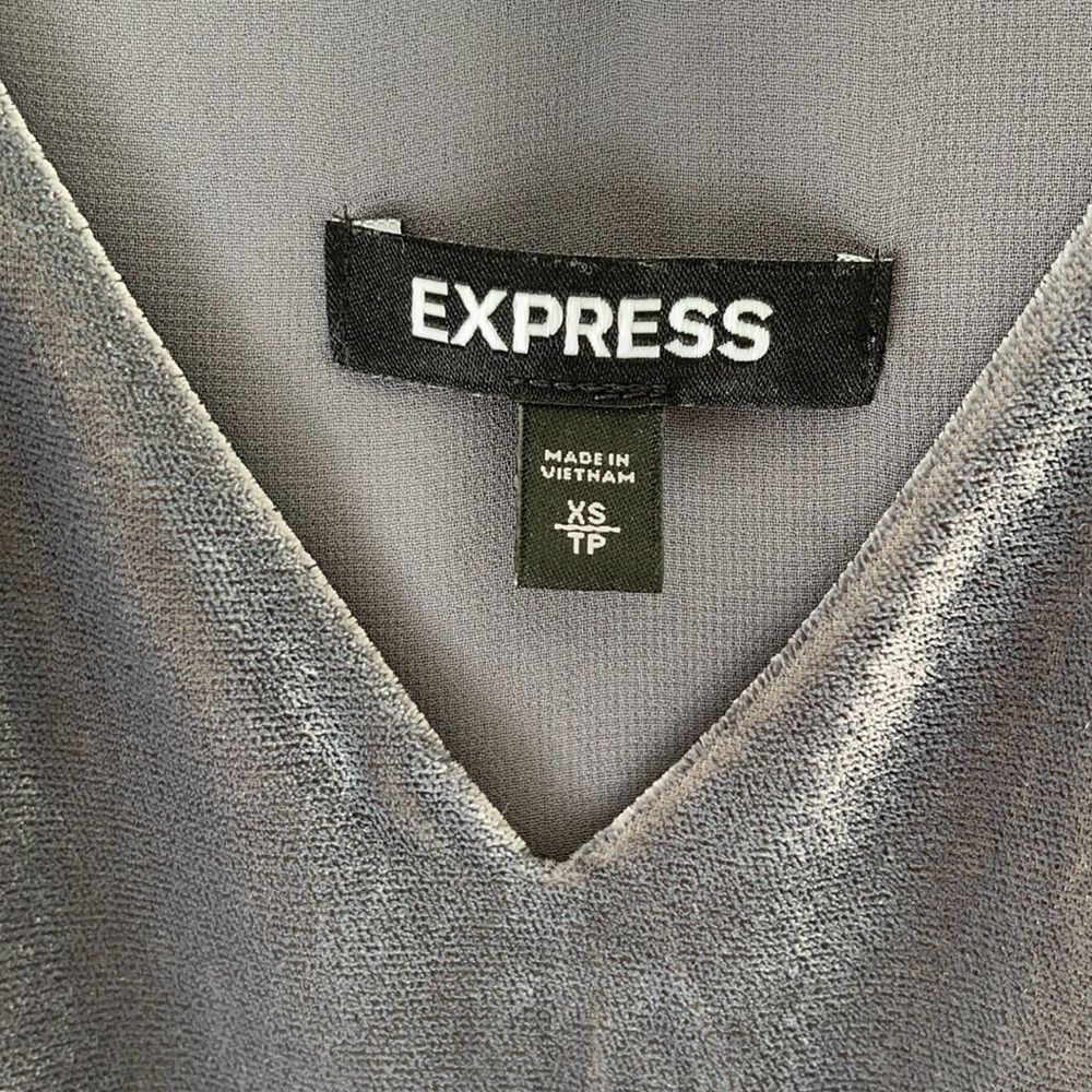 EXPRESS TOP - Picture 3 of 4